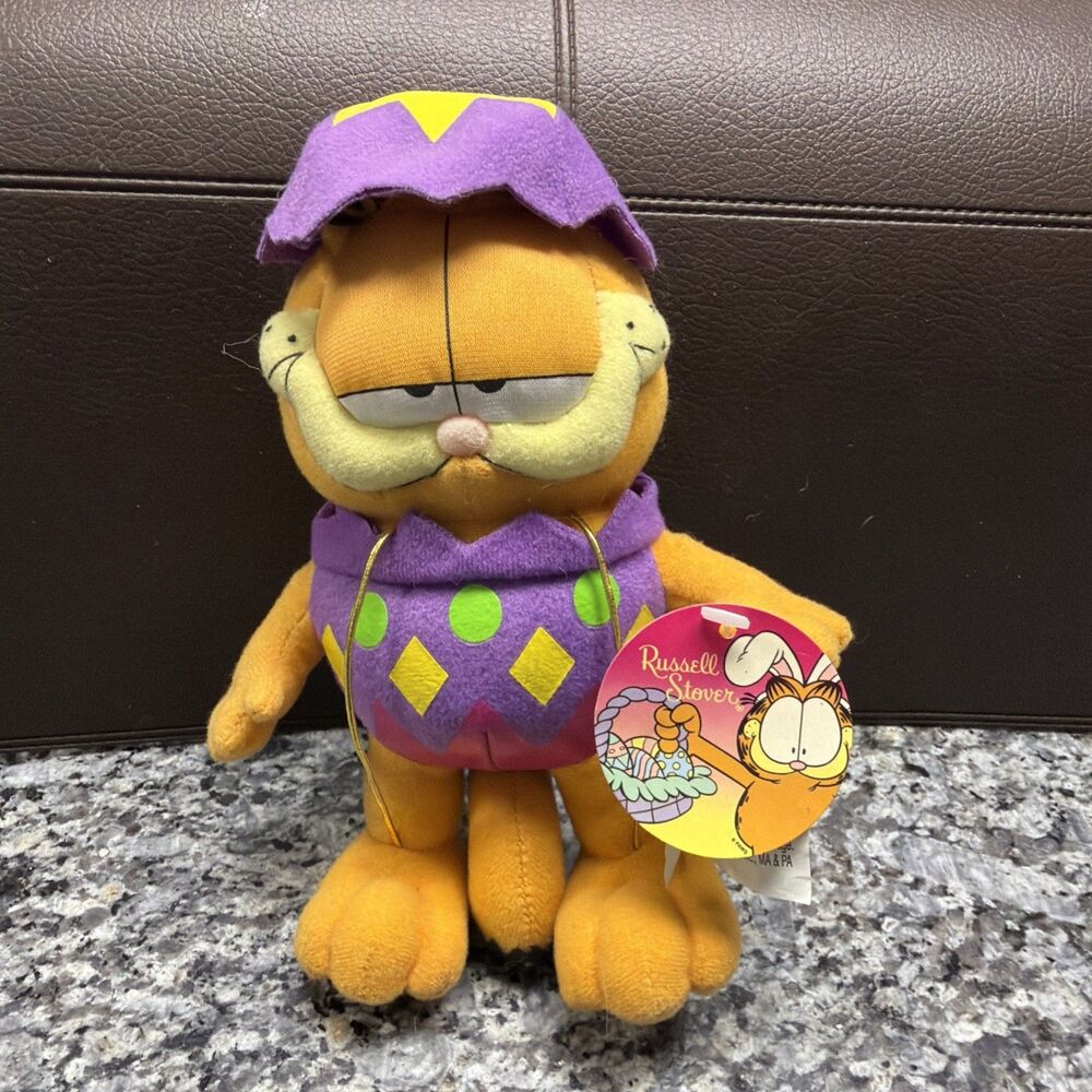 Garfield Vintage Plush Russell Stover Decorated Easter Egg